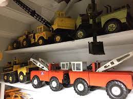 Pin By Gerald Canelon On Juguetes De La Infancia De Papa Tonka Toys Tonka Truck Old Toys