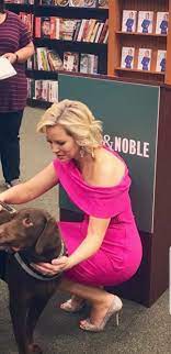 Shortly before her 40th birthday, fox news anchor shannon bream woke up in the middle of the night because she felt like. Shannon Bream S Feet Wikifeet
