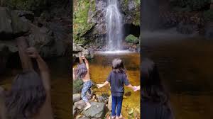 Air terjun jumog merupakan salah satu destinasi wisata yang berada di lereng gunung lawu karanganyar. Air Terjun Gua Naga Gunung Jerai Youtube