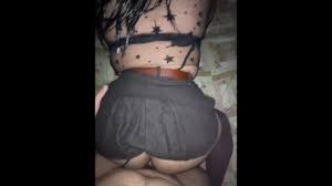Trans peruana folla con maduro casado por primera vez mientras usa la ropa  de su mujer(trav peru)