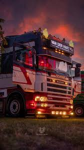 Image result for Sunset Red 1999 DAF