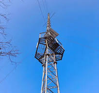50M/S RRU Antenna Angle Steel Guyed Wire Tower