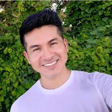 Longoria (@cesar_longoria)