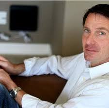 Cellphone Carriers Try to Control Signal Boosters