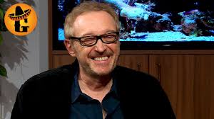 Josef Hader über Geiz, seine Kindheit am Bauernhof und "Hader