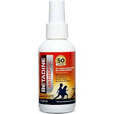 Amazon Com Betadine First Aid Spray 3 Oz Povidone Iodine Antiseptic With No Sting Promise Packaging May Vary Health Personal Care