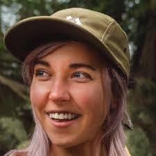 Nicole Maple's Instagram, Twitter & Facebook