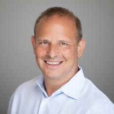 Craig Mintz's Instagram, Twitter & Facebook