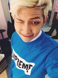 En novembre 2017, il change définitivement son nom de scène, délaissant rap monster pour devenir « rm », surnom qu'il avait déjà utilisé dans le passé sur certains titres et mixtapes. Bts Twitter May 2014 Rm Army Amino
