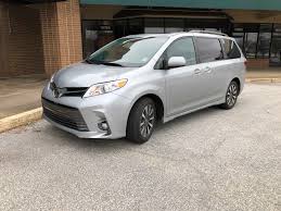 2019 toyota sienna release date and price. Car Review New Toyota Sienna Offers Something Other Minivans Don T Wtop