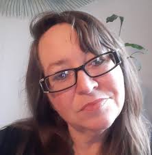 Will my baby consume red dye through breastfeeding?