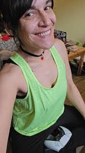 Lynette Booth's Instagram, Twitter & Facebook