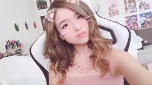 live ~ duo with @RedmercyLoL 🐱 twitch.tv/pokimane