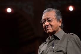 Mahathir mohamad bersama cucunya yang dikenali sebagai ally anak kepada datuk mukriz mahathir. Wallpaper Tribute To Tun Dr Mahathir Mohamad Azhan Co