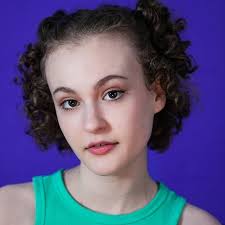 Gracie Everett 💖 (@graceeverett) • Threads, Say more