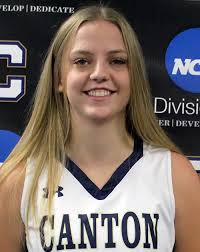 Gabrielle Lambert's Instagram, Twitter & Facebook