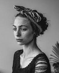 Portrait of a Dancer ﮔﻠﺴﺘﺎ ن Poet: @cutterstreeby ﮔﻠﺴﺘﺎ ن Photographer:  @gazp50 ﮔﻠﺴﺘﺎ ن Arms that swing like that producing heat producing light.  Sometimes you lose the colors that surround them how