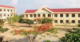 Bên cạnh đó, hoa hậu cũng tiết lộ giới tính của em bé trong bụng qua status: VÄn Máº«u Cáº£m NghÄ© Vá» Ngoi TrÆ°á»ng Cá»§a Em Tin Tá»©c Tiny