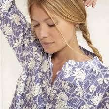 Anthropologie Pilcro The Whitney Trapeze Buttondown White Floral Embroidery