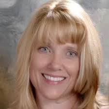 Lynette Foreman's Instagram, Twitter & Facebook