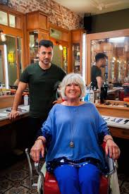 See a detailed willeke alberti timeline, with an inside look at her albums, marriages, children & more through the years. Ozcan Akyol On Twitter En Straks Na Die Ellendige Persconferentie Is Er Gelukkig Weer Een Fonkelnieuwe Uitzending Van De Geknipte Gast Voor De Afleiding Deze Keer Met De Prachtige Willeke Alberti Die