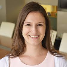 Amanda Leverett's Instagram, Twitter & Facebook