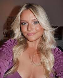 Toni Costello's Instagram, Twitter & Facebook