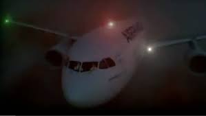 Das elmsfeuer ist eine funkenentladung an metallischen gegenständen. Absturz Des Airbus A330 Von Air France Das Protokoll Von Unglucksflug Af447 Aerotelegraph