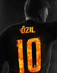 Özil'in, sözleşme feshi konusunda arsenal'le anlaştığı belirtildi. Mesut Ozil Den Olay Paylasim