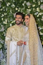 Deepika Padukone With Ranveer Singh Deepveerkishadi Deepveer Deepika Padukone Ranveer Singh Saree