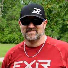 IN FOCUS: Working With Family