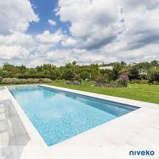 Mrs S Niveko