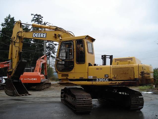 John Deere 330 LC Excavator