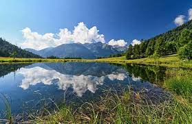 Verso il passo del tonale l'area turistica è caratterizzata dal parco nazionale dello stelvio e dal comprensorio adamello ski. Val Di Sole In Italy Trentino Holiday Region