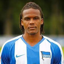 8.00 m € * nov 28, 1990 in brussel, belgium Dedryck Boyata Boyatafacts Twitter