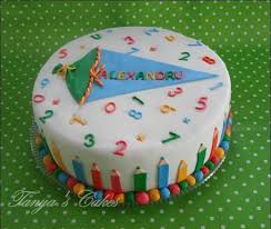 Die einschulung ist einer der großen höhepunkte für kinder. Schulkuchen Kuchen Einschulung Torte Einschulung