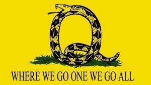 ما هو qanon ومن أين أتى؟ تدعي نظرية مؤامرة qanon بشكل لا أساس له أن هناك جهاز حالة عميقة تديره النخب السياسية وقادة الأعمال والمشاهير في هوليوود الذين هم أيضًا من المتحمسين للأطفال ويعملون. Qanon What Is It And Where Did It Come From Bbc News