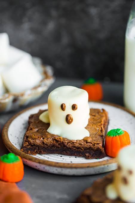 Halloween Ghost Brownies