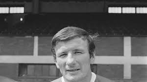 Phil Thompson remembers watching and playing with Tommy Smith, who has died  at the age of 74