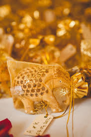 Anadee Karthik S Tamil Maharashtrian Fusion Wedding Fremont Ca Elephant Wedding Favors Indian Wedding Favors Diy Wedding Favors