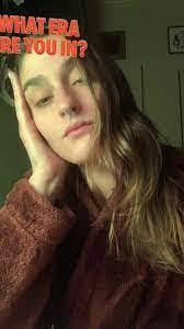 Lisa Danos's Instagram, Twitter & Facebook