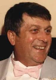 Robert Hutchins Obituary (2015)