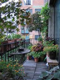 These 13 Balcony Gardens Have Us Ready For Spring Small Balcony Garden Apartment Balcony Garden Apartment Garden