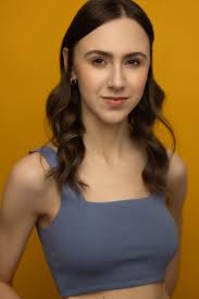 Rachel Croom's Instagram, Twitter & Facebook