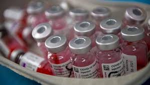 Vaksin sinovac dan astrazeneca memang memiliki banyak perbedaan, termasuk teknologi yang dipakai pun berbeda. 28 Ribu Warga Dki Divaksin Astrazeneca Apa Efek Samping Terbanyak