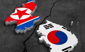 1948 és 2016 között nemzetvédelmi bizottság (국방위원회; A Del Koreai Elnok Kesz Barhol Talalkozni Az Eszak Koreai Vezetovel