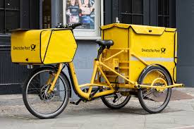 Oder du siehst sowieso nur den gelben zettel im postkasten, weil der zusteller nicht läutet (ist zwar ungut, aber ich versteh die paketzusteller und den zeitdruck den die haben). Deutsche Post Erwagt Abschaffung Der Montagszustellung Logistik Watchblog De