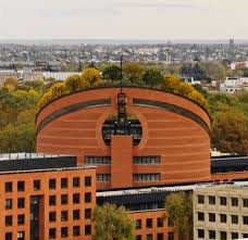 Giovan luigi dazioarea del terreno: Spotlight Mario Botta Archdaily