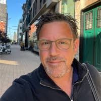 Benjamin Hoppe Email & Phone Number