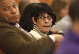 Hernandez's mother talks of bond with victim's mother